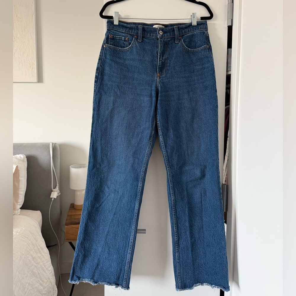 Abercrombie & Fitch Women’s Curve Love Low Rise Baggy Jean, 28 Regular